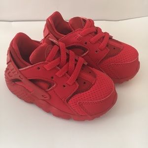 NIKE Huarache Toddler Sneaker **University Red***